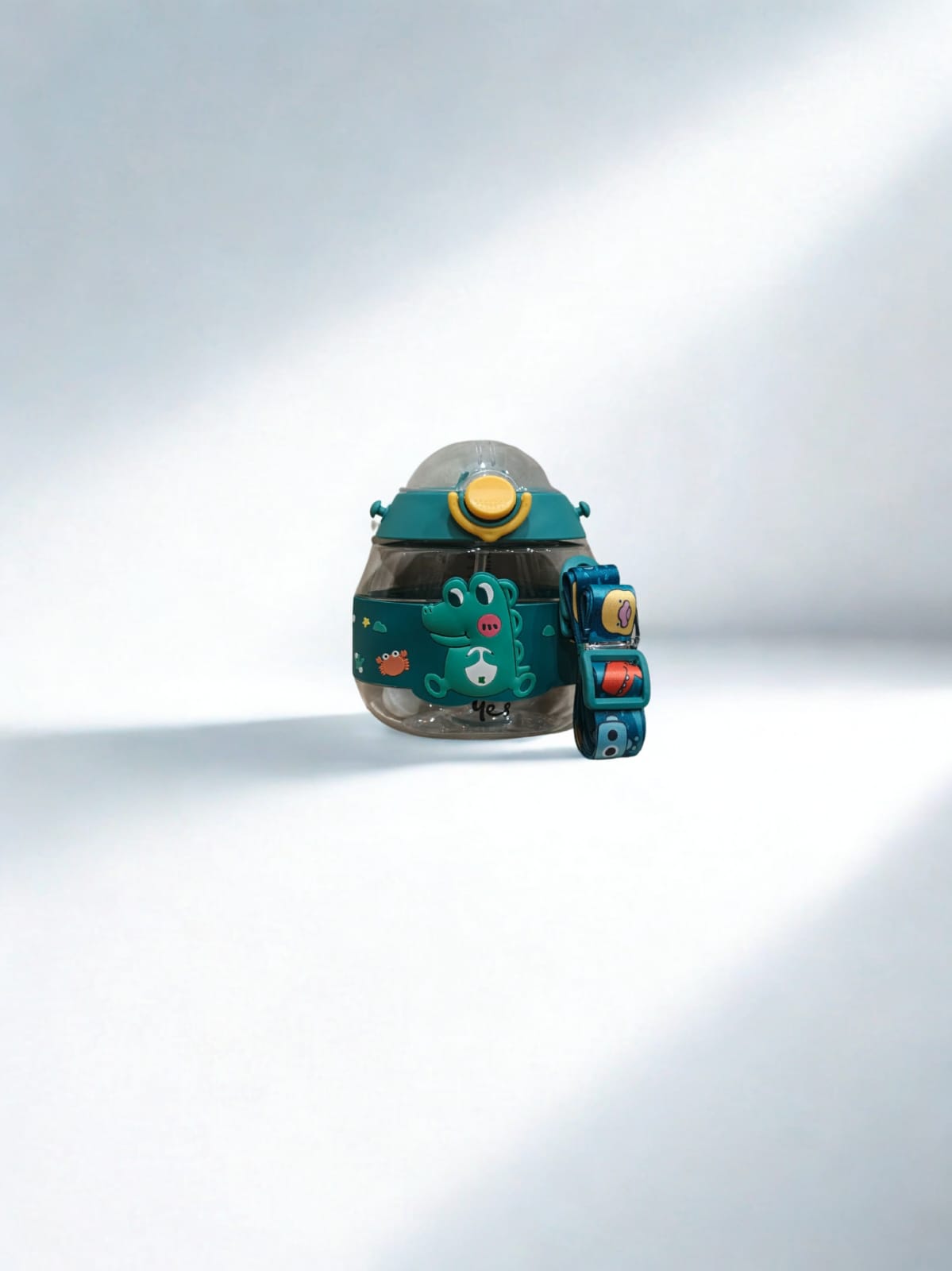 Crocodile Straw Cup with Strap – Leak-Proof & BPA-Free